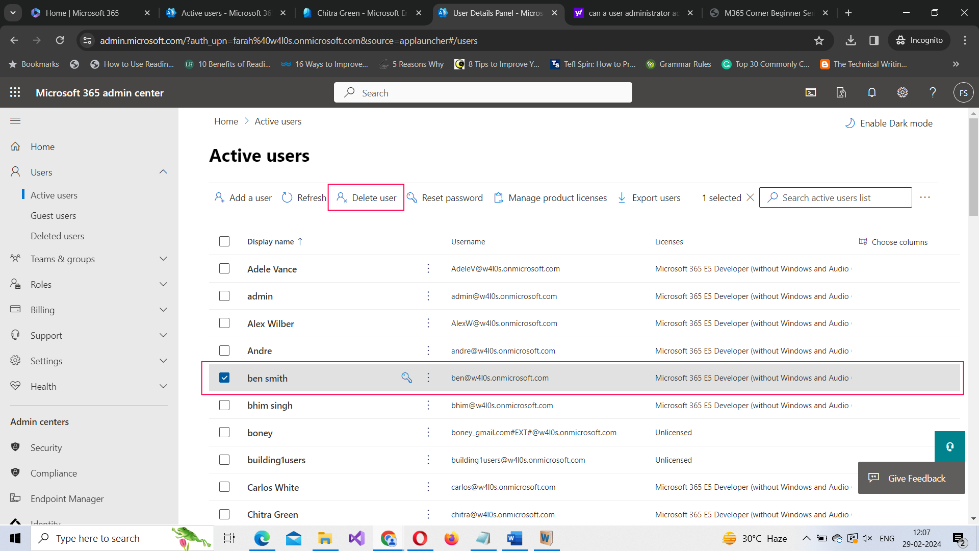 Demo shows how you can delete Microsoft 365 users by clicking the delete user button.